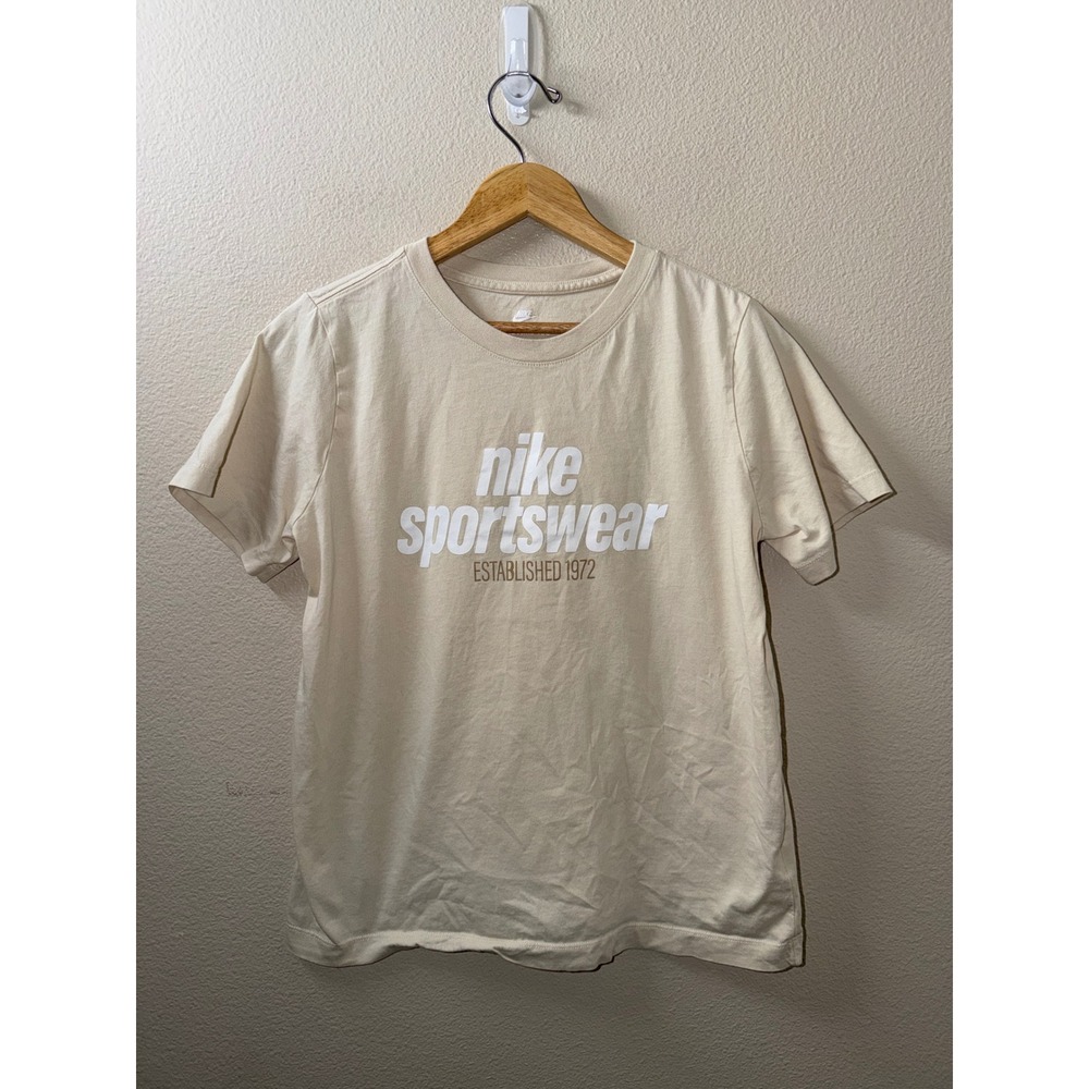 Boys Nike Shirt Size XL